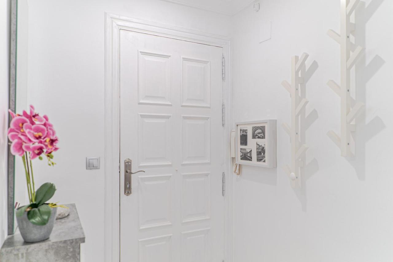 Apartamento Bazán Granada Exteriér fotografie